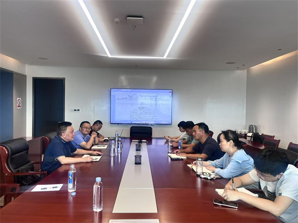8月7日，洪董带队赴安徽新华发行集团洽谈项目合作事宜.jpg